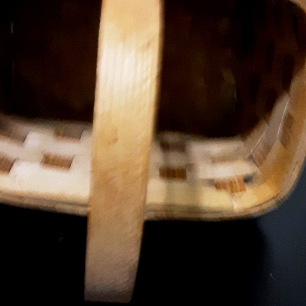 Basket - Picture 5 of 7